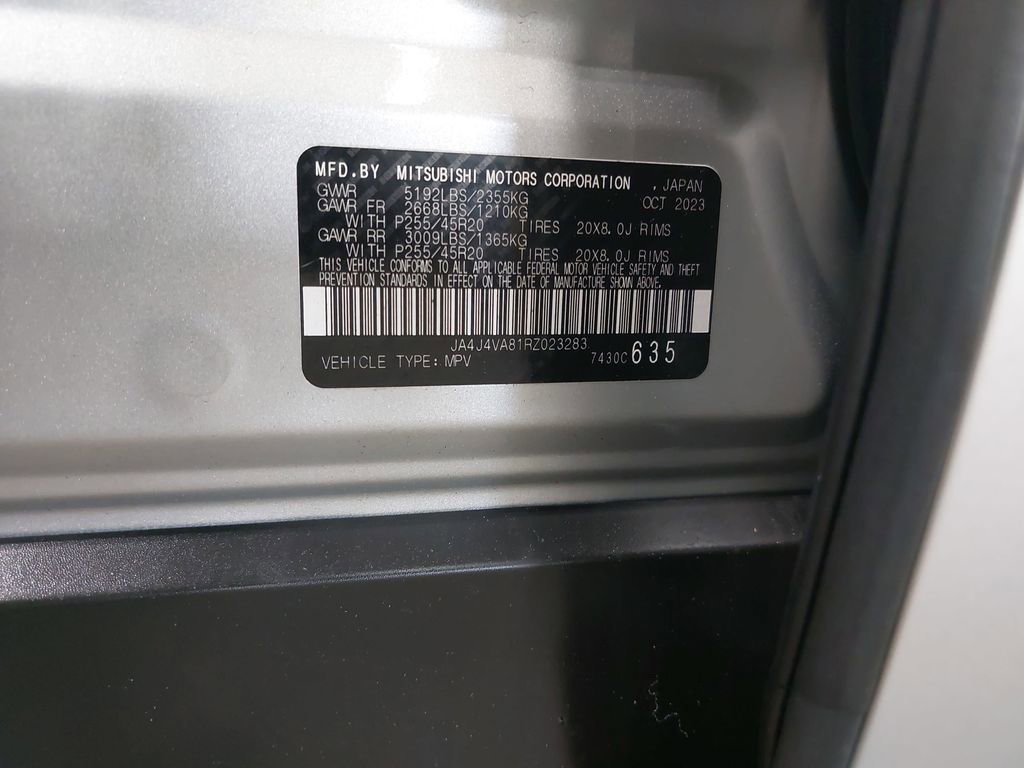 Used 2024 Mitsubishi Outlander SE image 36