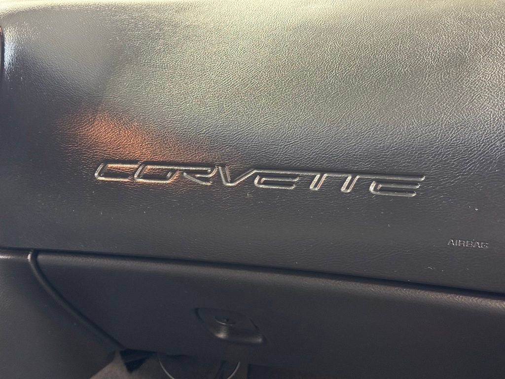 Used 2005 Chevrolet Corvette Convertible w/ Preferred Equipment Group RWD image 22