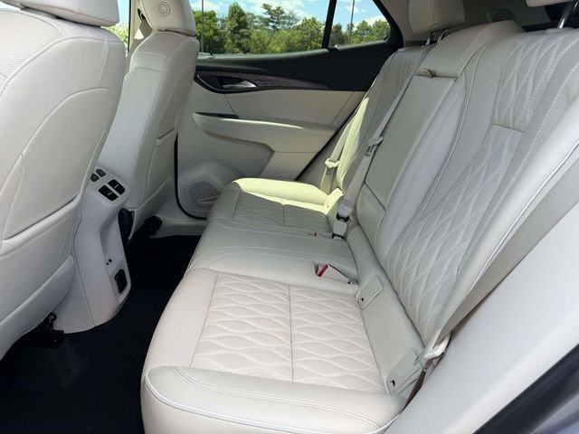 Used 2021 Buick Envision Avenir w/ Technology Package II AWD/4WD image 10