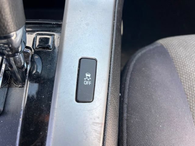 Used 2014 Chevrolet Cruze LS FWD image 20