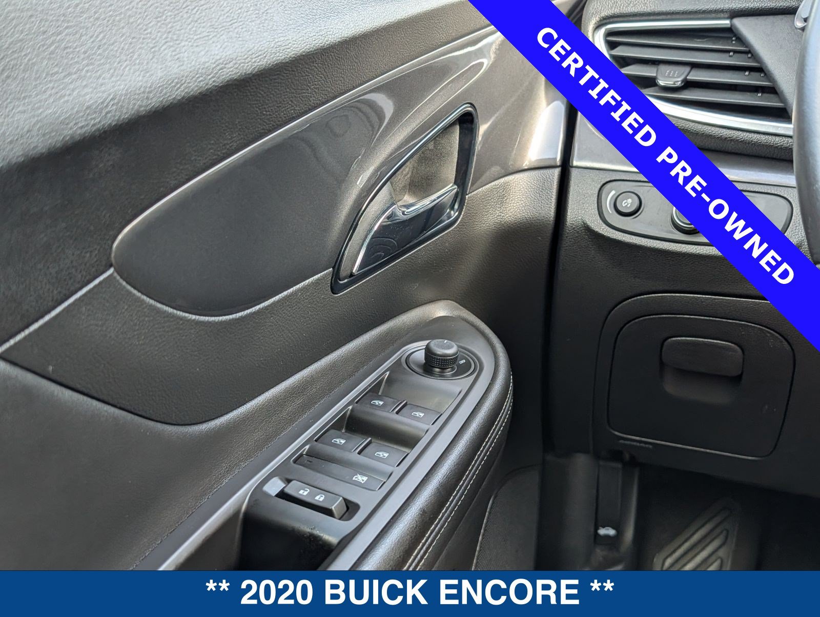 Used 2020 Buick Encore Preferred w/ Safety Package FWD image 24