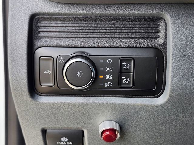 New 2026 Ford F550 4x4 Regular Cab Super Duty image 17