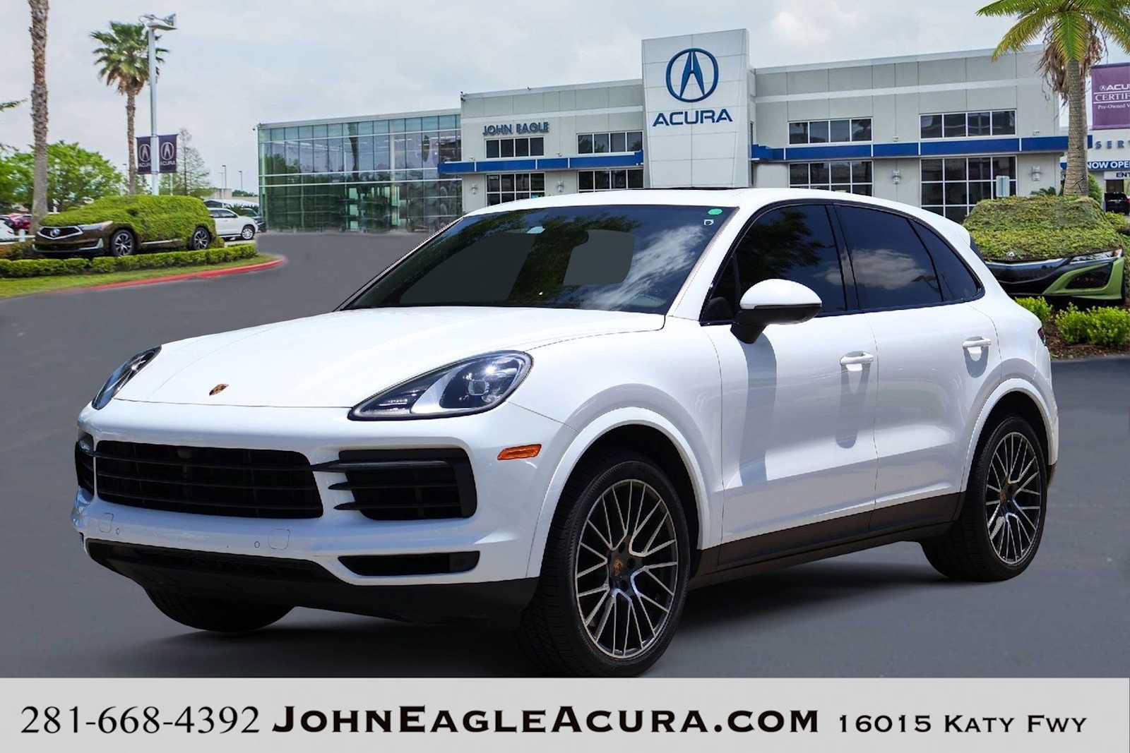 Used 2022 Porsche Cayenne AWD/4WD image 1