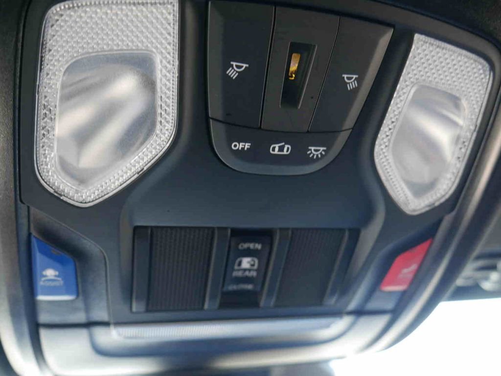 Used 2025 RAM 1500 Big Horn image 38