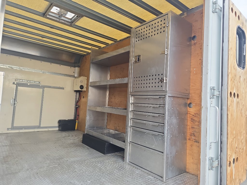 Used 2012 Chevrolet Express 3500 image 12