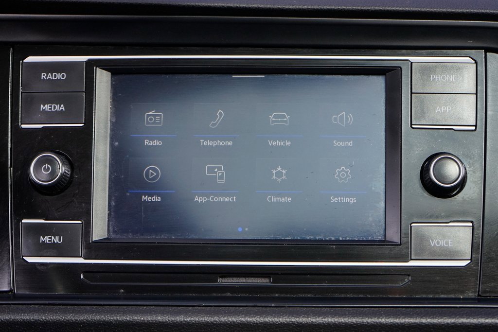 Used 2022 Volkswagen Jetta SE image 30