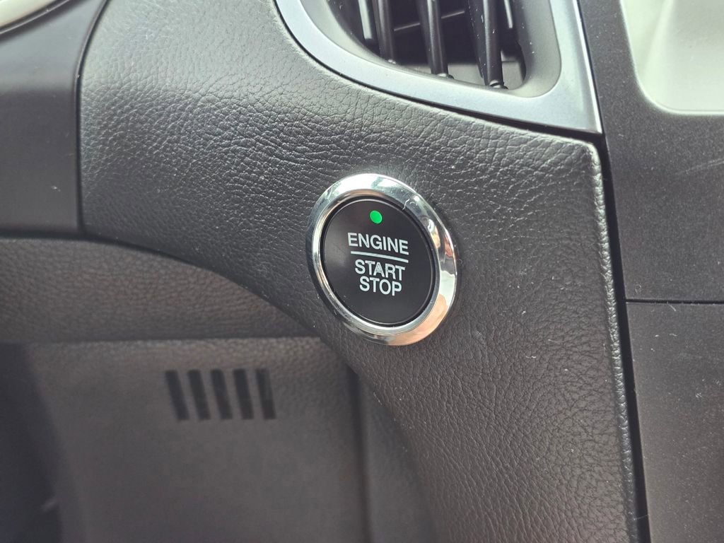 Used 2017 Ford Edge SEL w/ Equipment Group 201A image 35