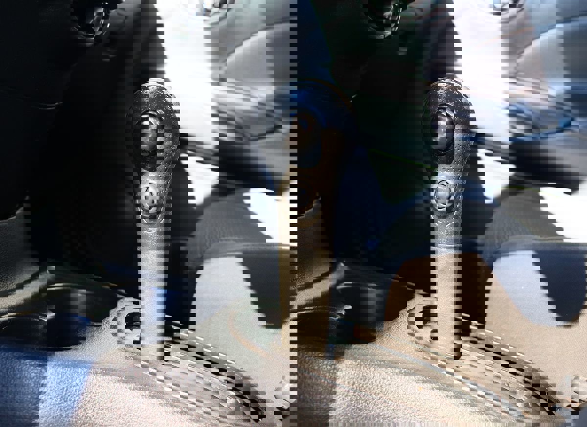 Used 2012 Nissan Versa SV image 47