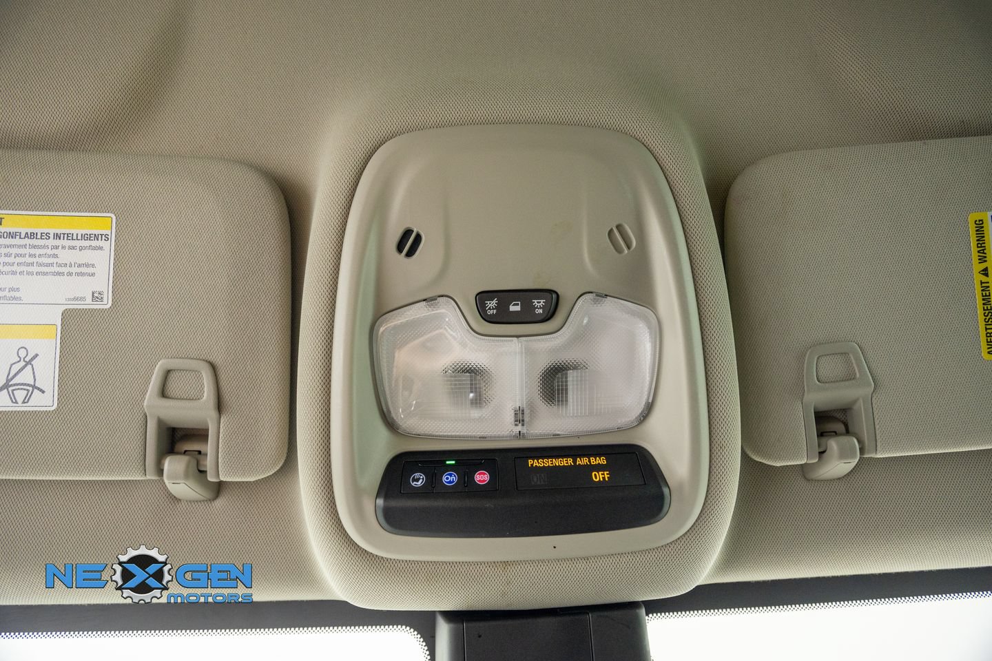 Used 2023 Buick Encore GX Preferred w/ Cold Weather Comfort Package AWD/4WD image 23