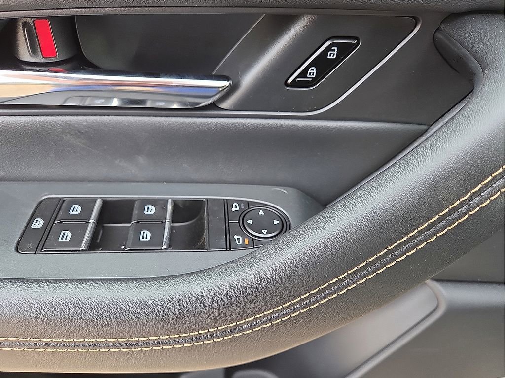 New 2026 MAZDA CX-70 3.3 Turbo w/ Preferred Package image 22