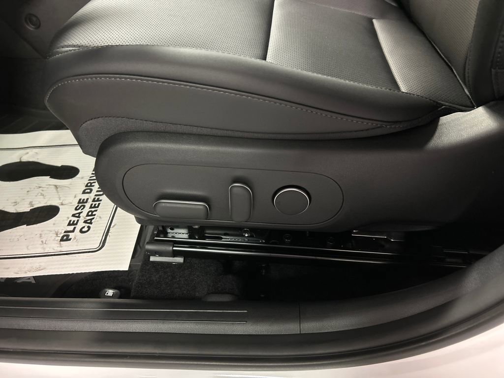 New 2026 Hyundai Kona Limited AWD/4WD image 11