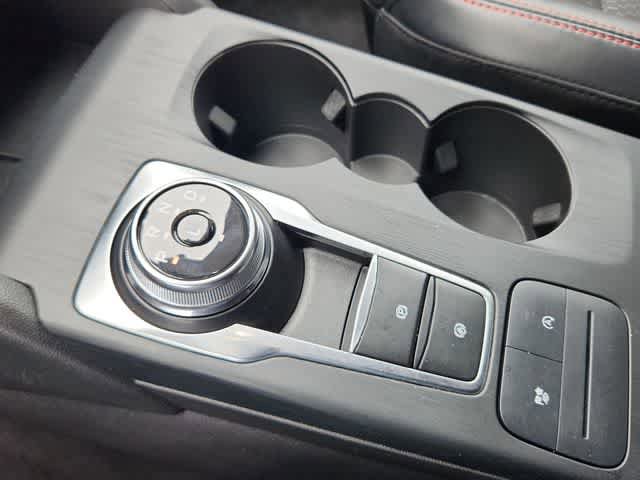 Used 2025 Ford Escape ST-Line FWD image 24