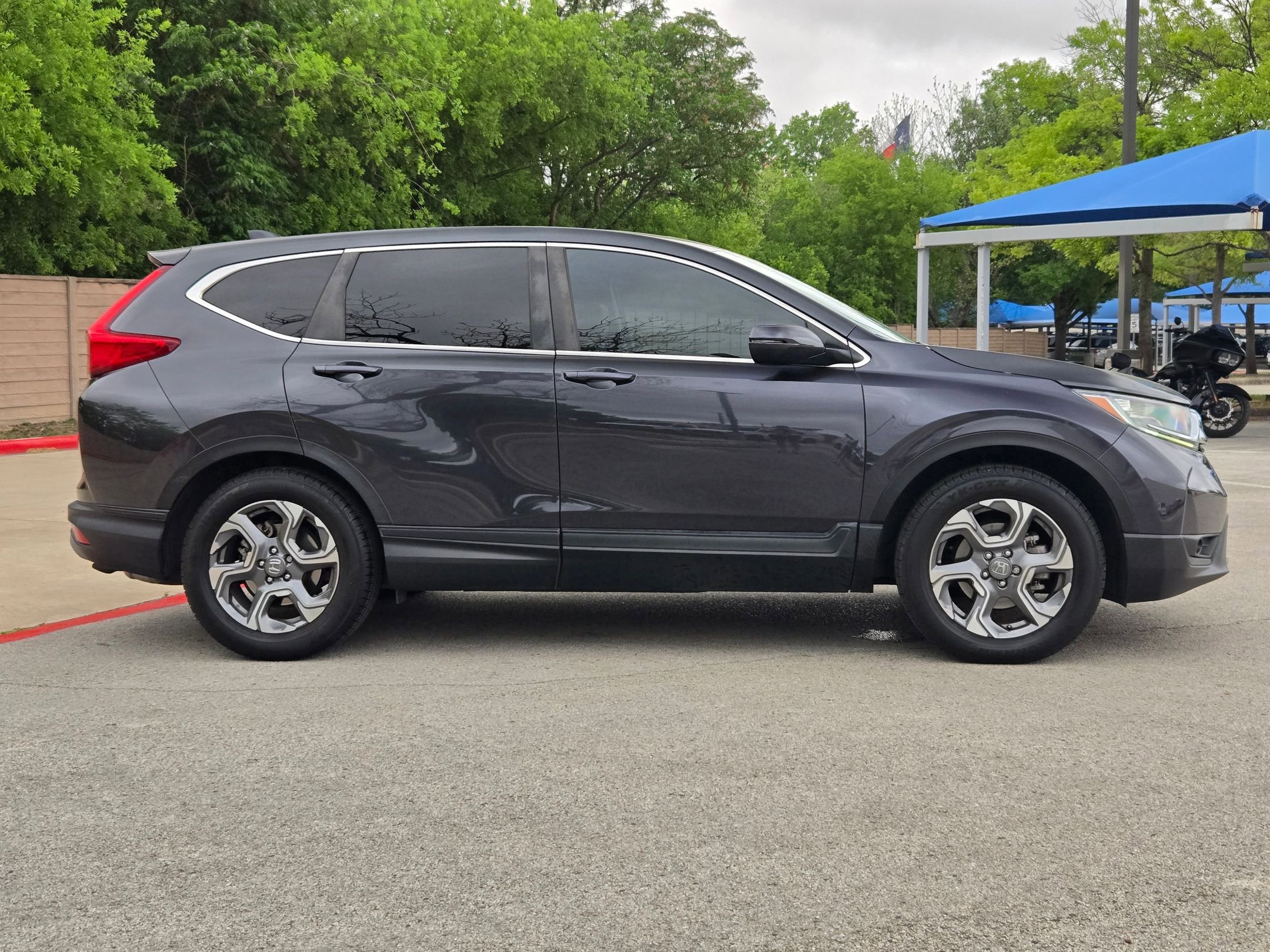 Certified 2019 Honda CR-V EX-L image 2