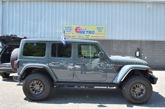 New 2025 Jeep Wrangler Unlimited Rubicon 392 image 9