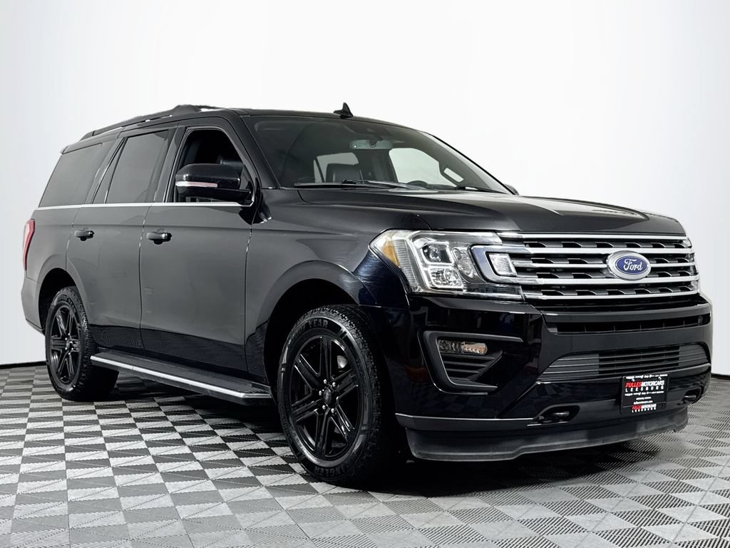 Used 2020 Ford Expedition XLT w/ Equipment Group 202A AWD/4WD image 1