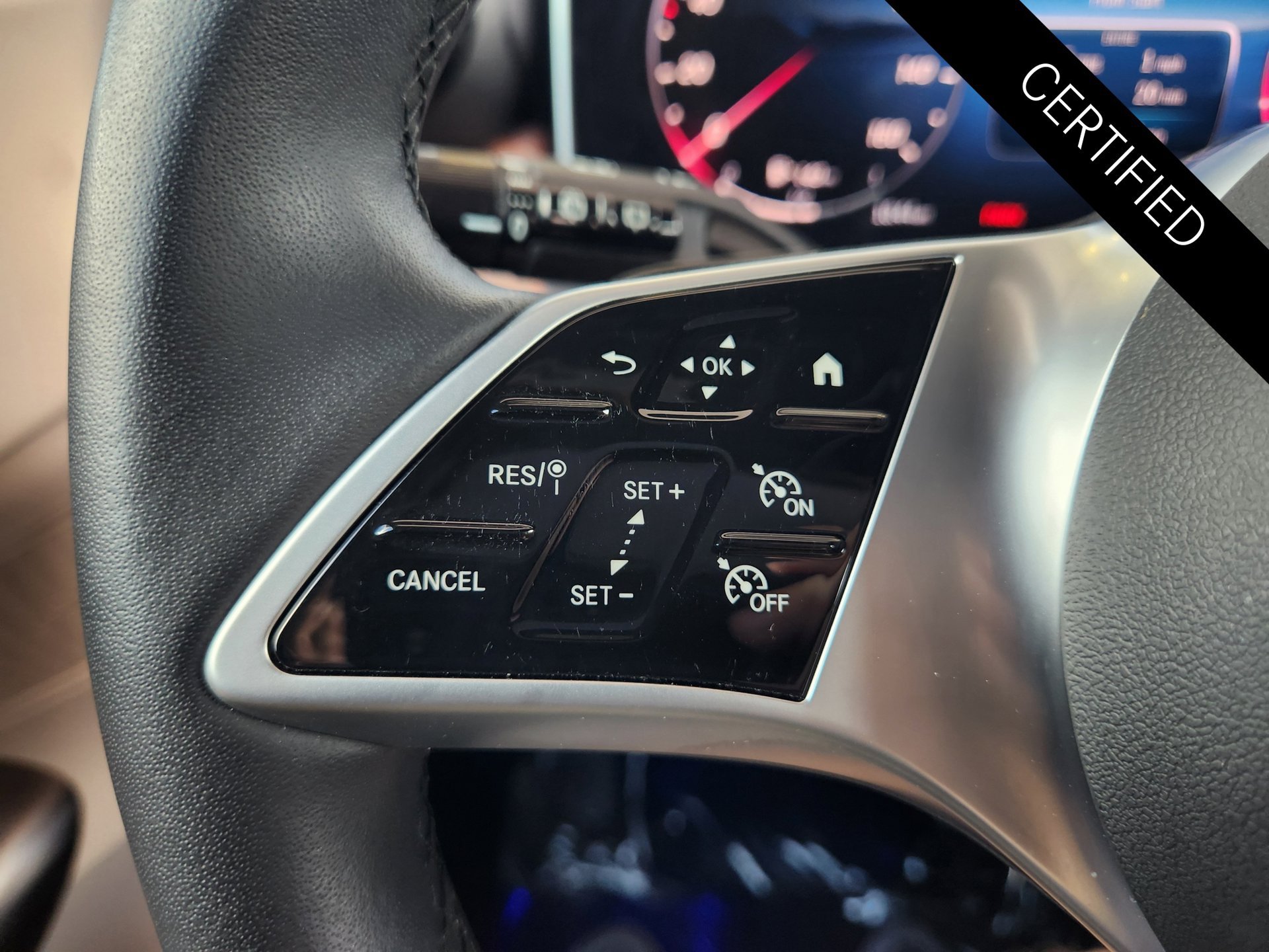 Certified 2026 Mercedes-Benz GLC 300 image 28
