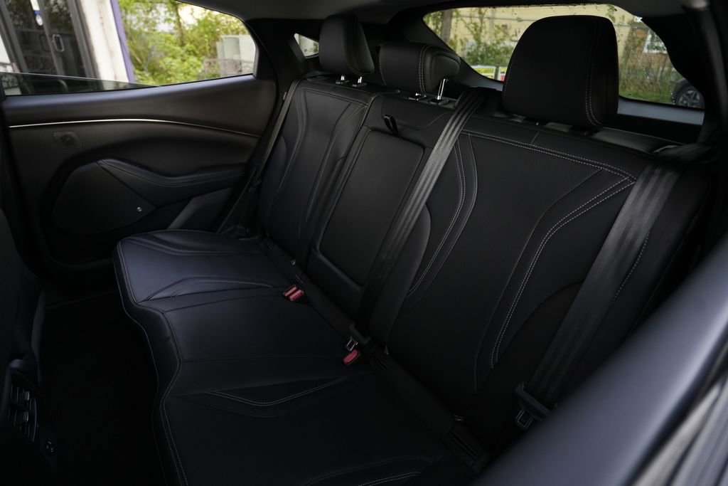 Used 2021 Ford Mustang Mach-E Premium AWD/4WD image 20
