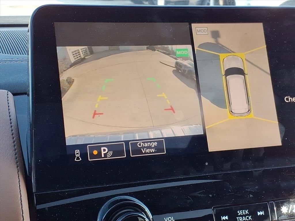Used 2024 INFINITI QX80 Sensory image 25