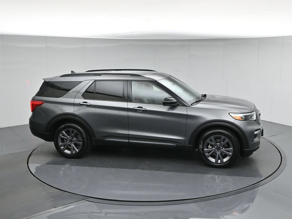 Used 2023 Ford Explorer XLT w/ Equipment Group 202A RWD image 56