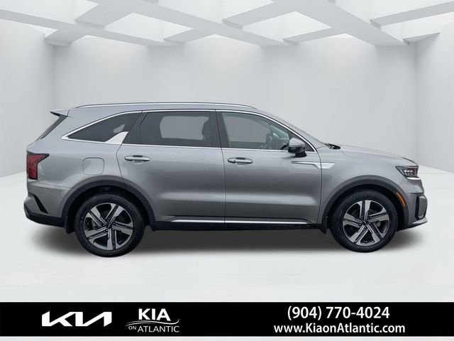 Used 2022 Kia Sorento SX image 2