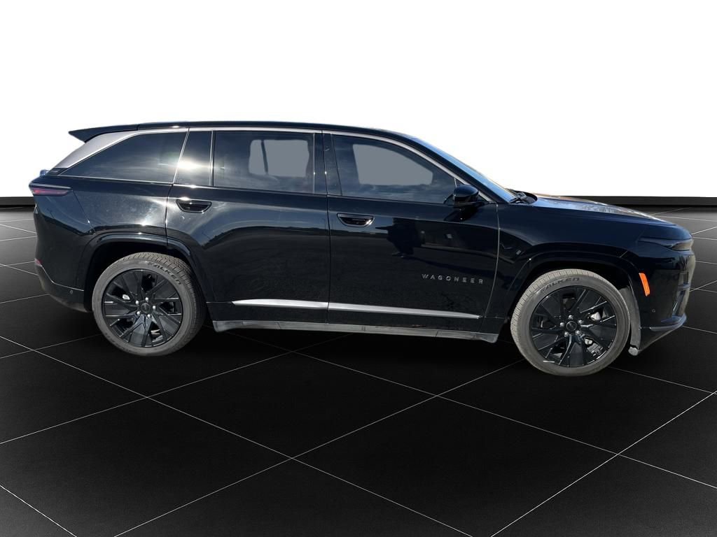 Used 2025 Jeep Wagoneer S Launch Edition image 6