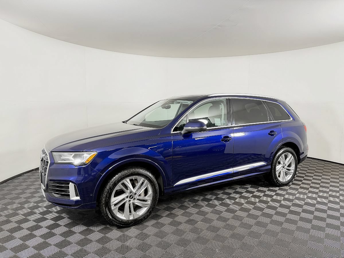 Used 2023 Audi Q7 3.0T Premium Plus AWD/4WD image 2