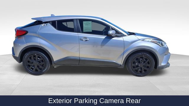 Used 2019 Toyota C-HR LE image 10