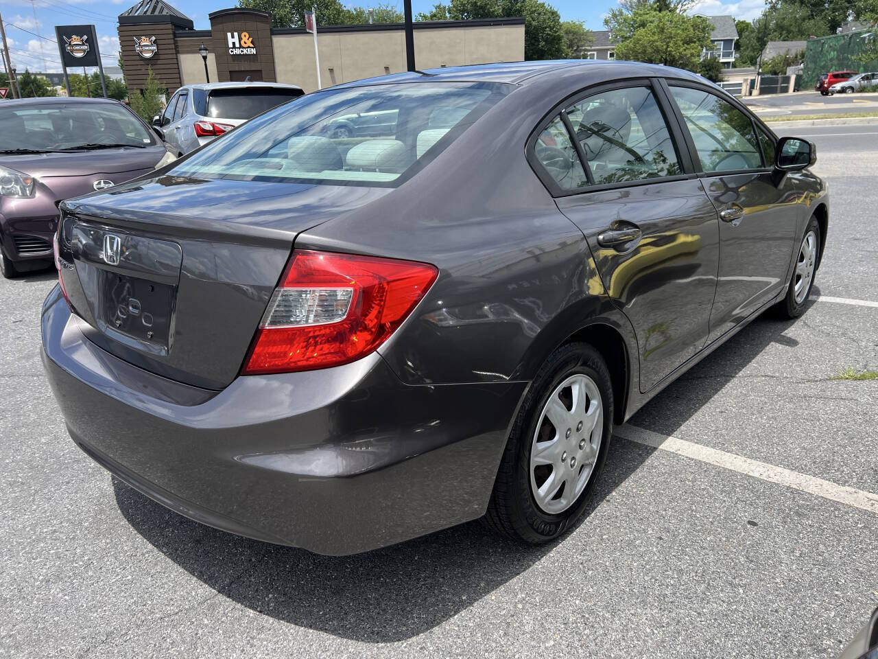 Used 2012 Honda Civic LX image 4