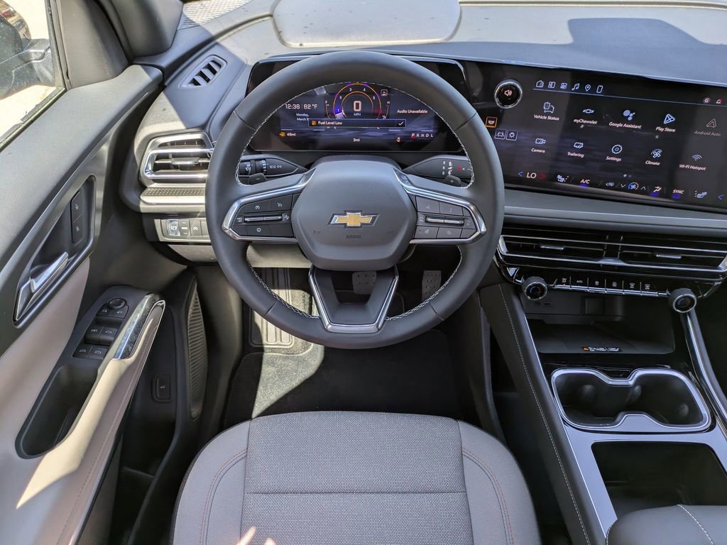 New 2026 Chevrolet Traverse LT w/ Driver Confidence Package FWD image 18