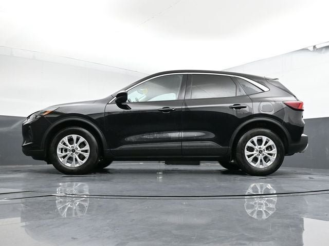 Used 2023 Ford Escape Active w/ Tech Pack #2 AWD/4WD image 30