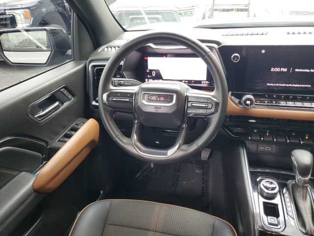 Used 2025 GMC Canyon AT4 w/ Nightfall Edition AWD/4WD image 12