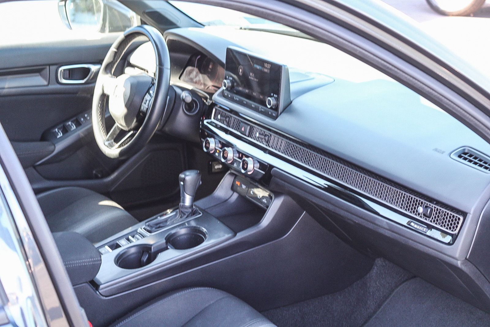 Certified 2025 Honda Civic Sport image 18