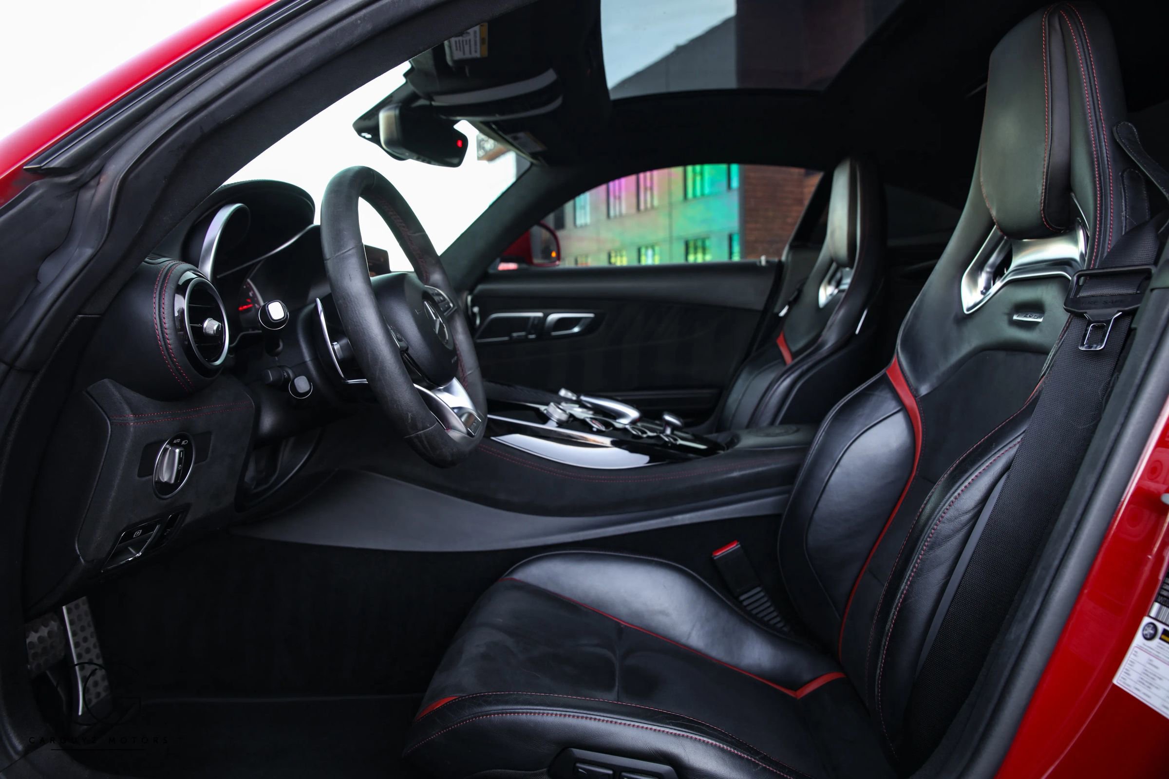 Used 2016 Mercedes-Benz AMG GT S image 28