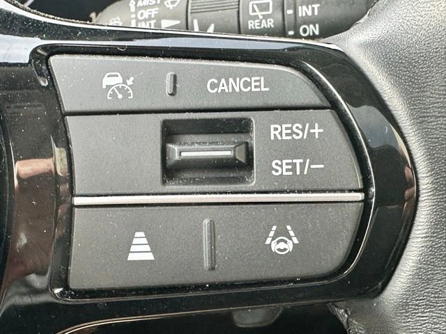 Certified 2023 Honda Pilot Touring image 13