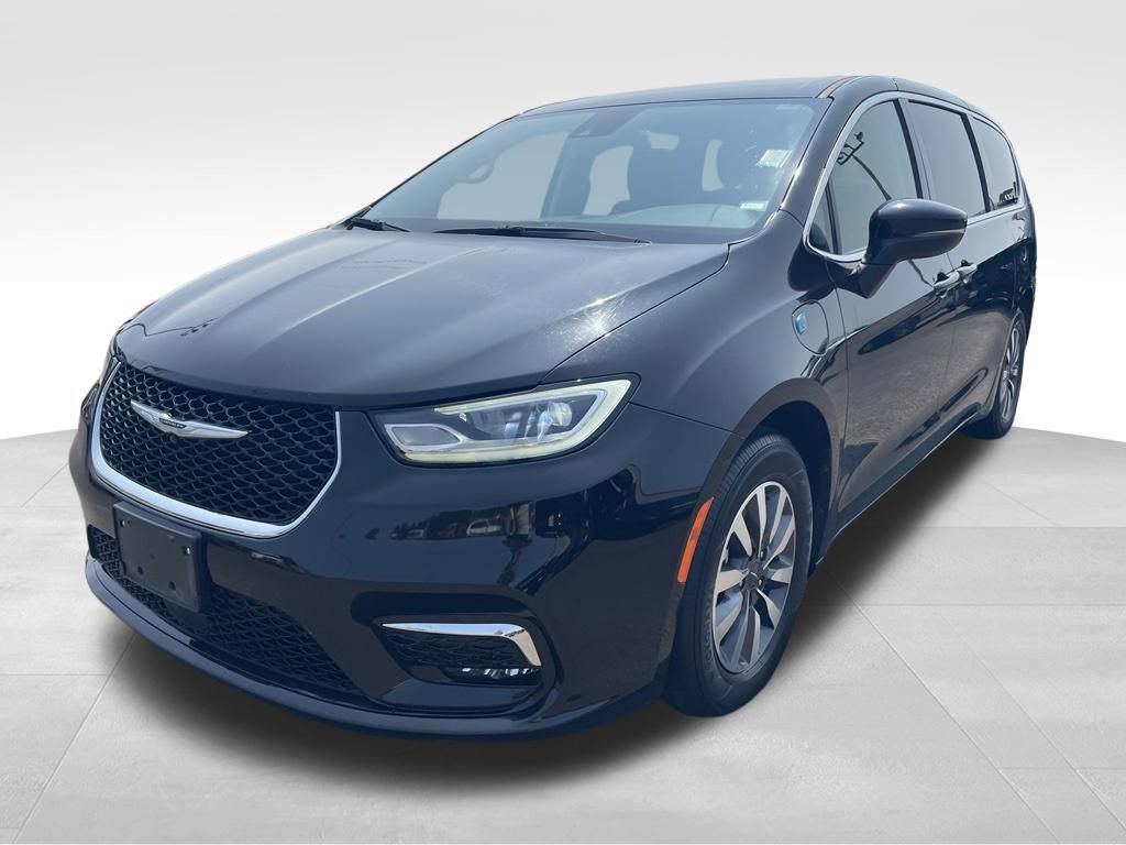 Used 2023 Chrysler Pacifica Touring-L FWD image 19