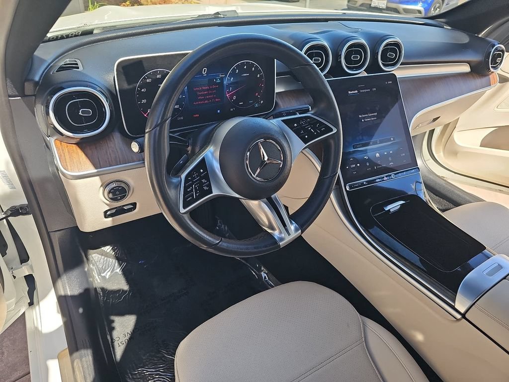 Used 2025 Mercedes-Benz C 300 4MATIC Sedan image 16
