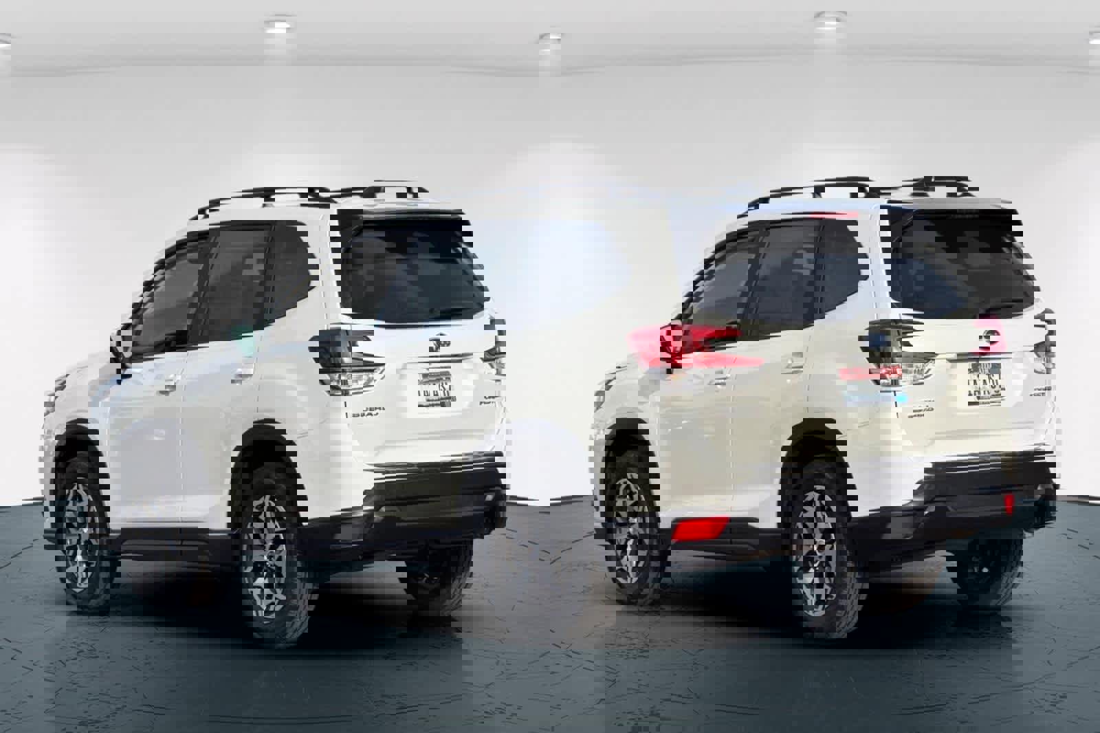 Used 2024 Subaru Forester Premium image 8