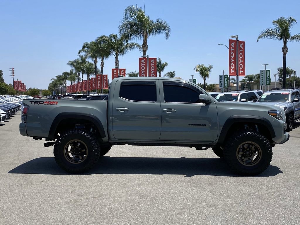 Used 2022 Toyota Tacoma TRD Off-Road w/ Technology Package AWD/4WD image 44