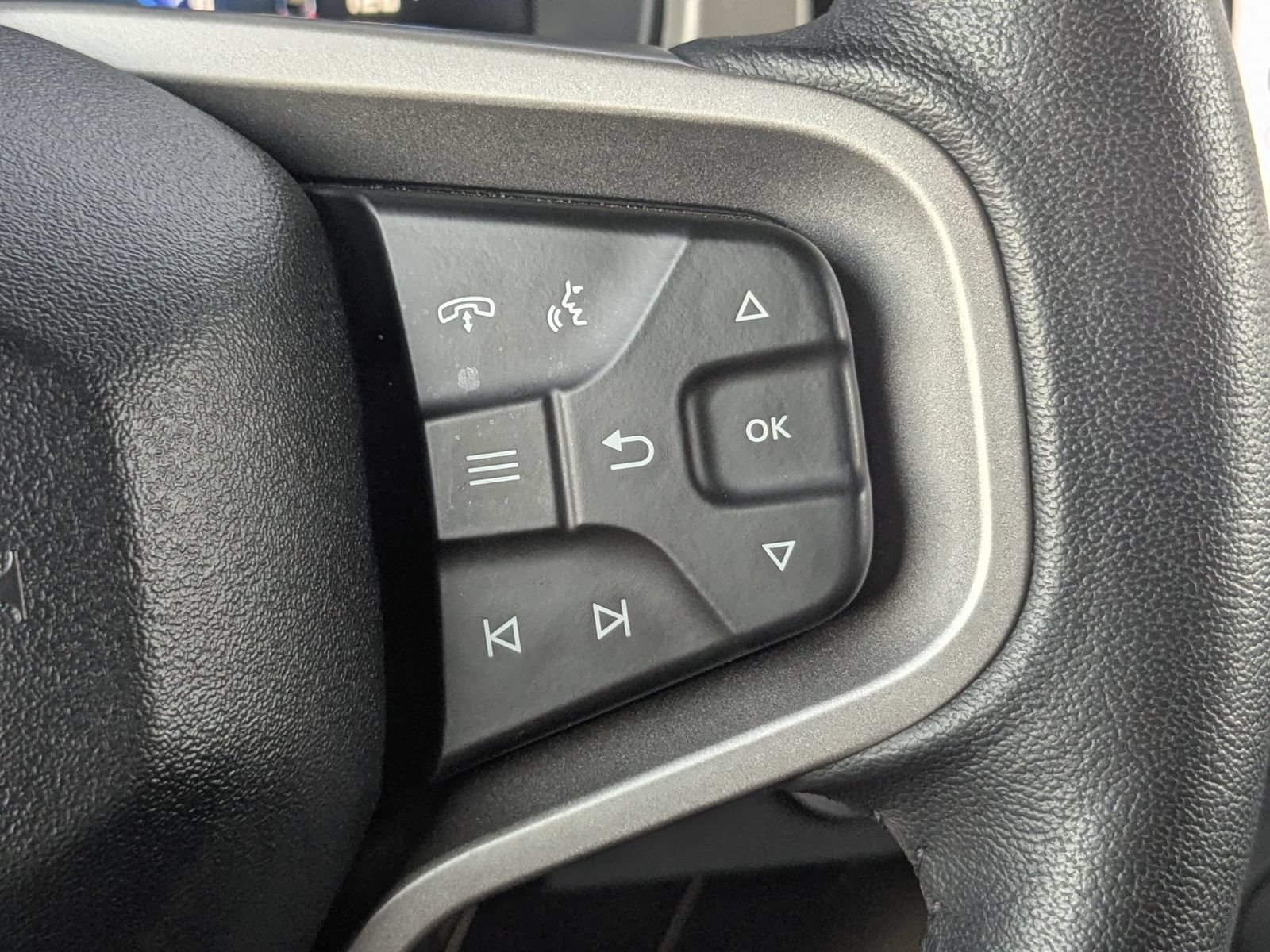 Used 2025 Ford Bronco Outer Banks AWD/4WD image 18