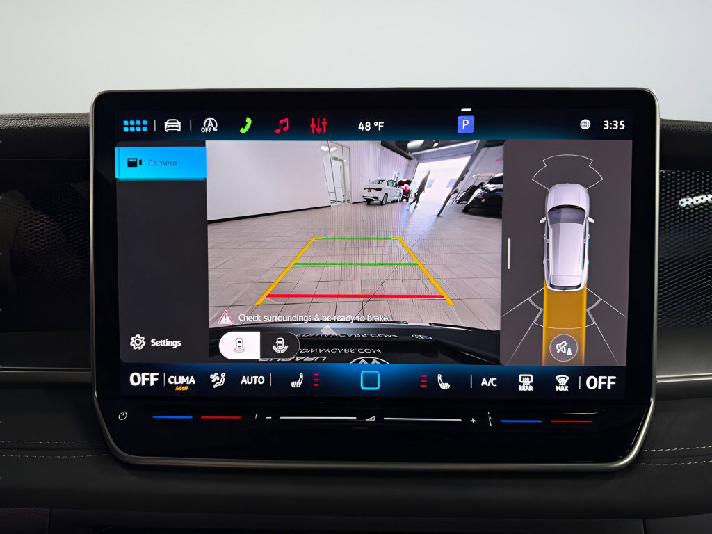 New 2026 Volkswagen Tiguan SE R-Line image 16