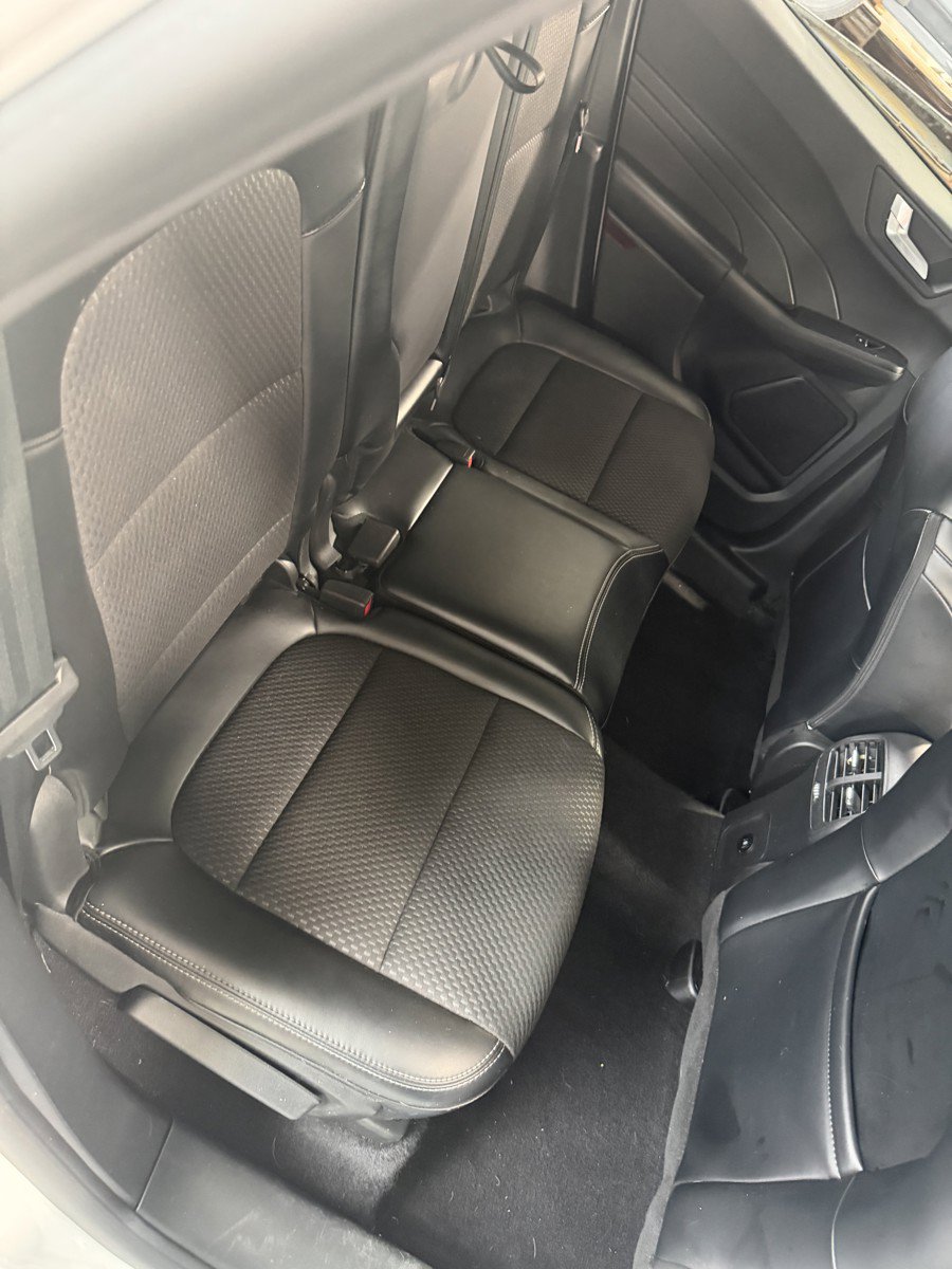 Used 2023 Ford Escape SE FWD image 23