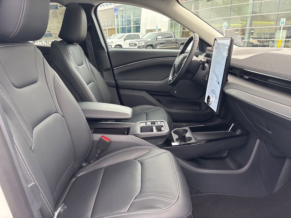 New 2025 Ford Mustang Mach-E Premium image 14