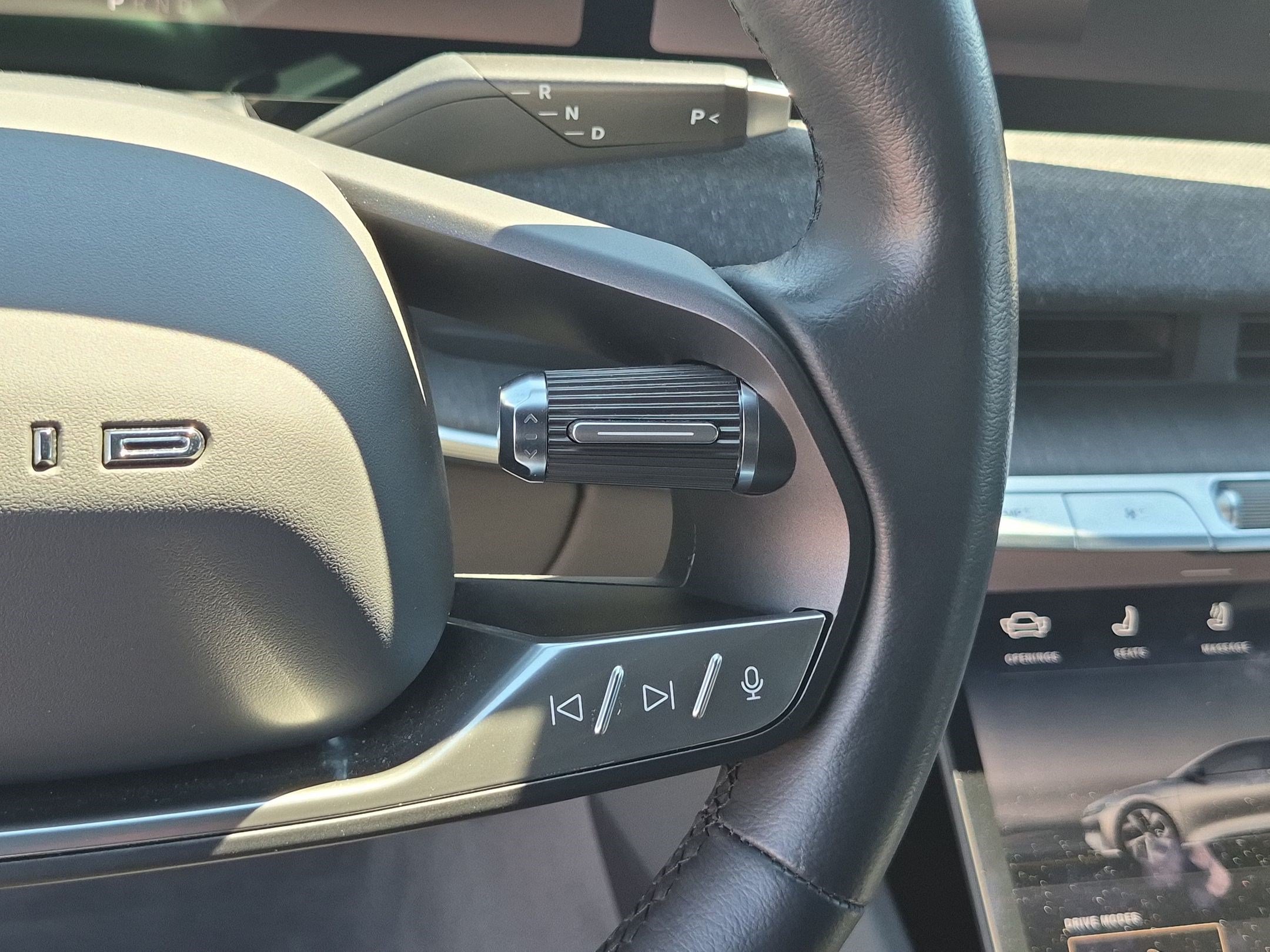 Used 2024 Lucid Air Pure RWD image 20
