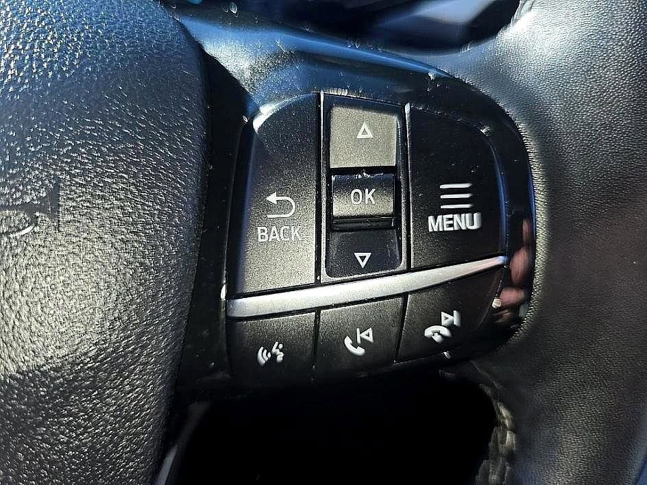 Used 2022 Ford Escape SE w/ Cold Weather Package image 16