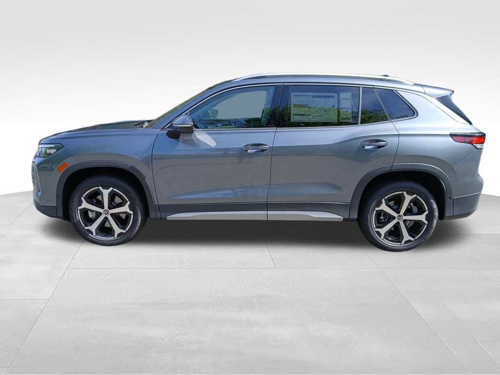 New 2026 Volkswagen Tiguan SE AWD/4WD image 2