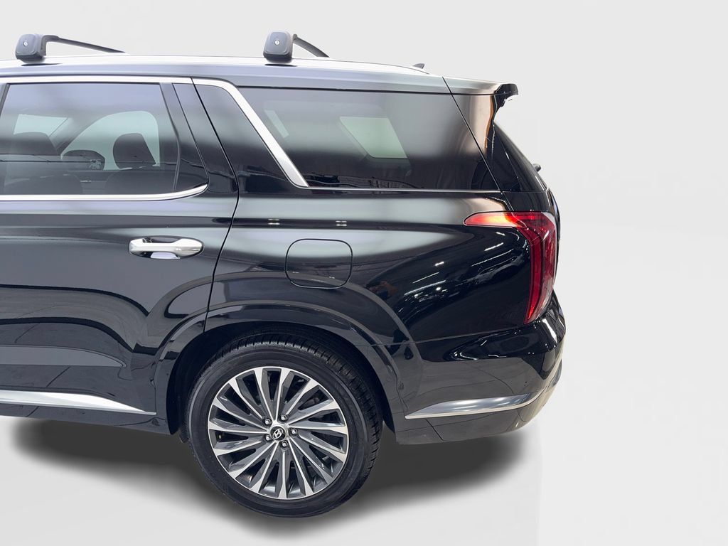 Used 2023 Hyundai Palisade Calligraphy w/ Cargo Package AWD/4WD image 17