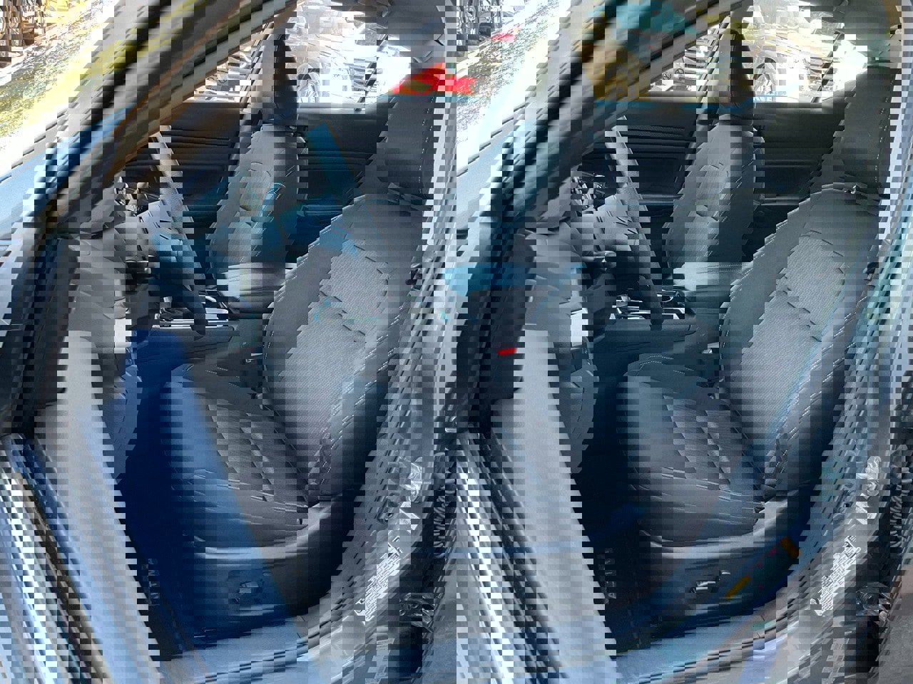 Used 2024 Nissan Altima 2.5 SV image 15