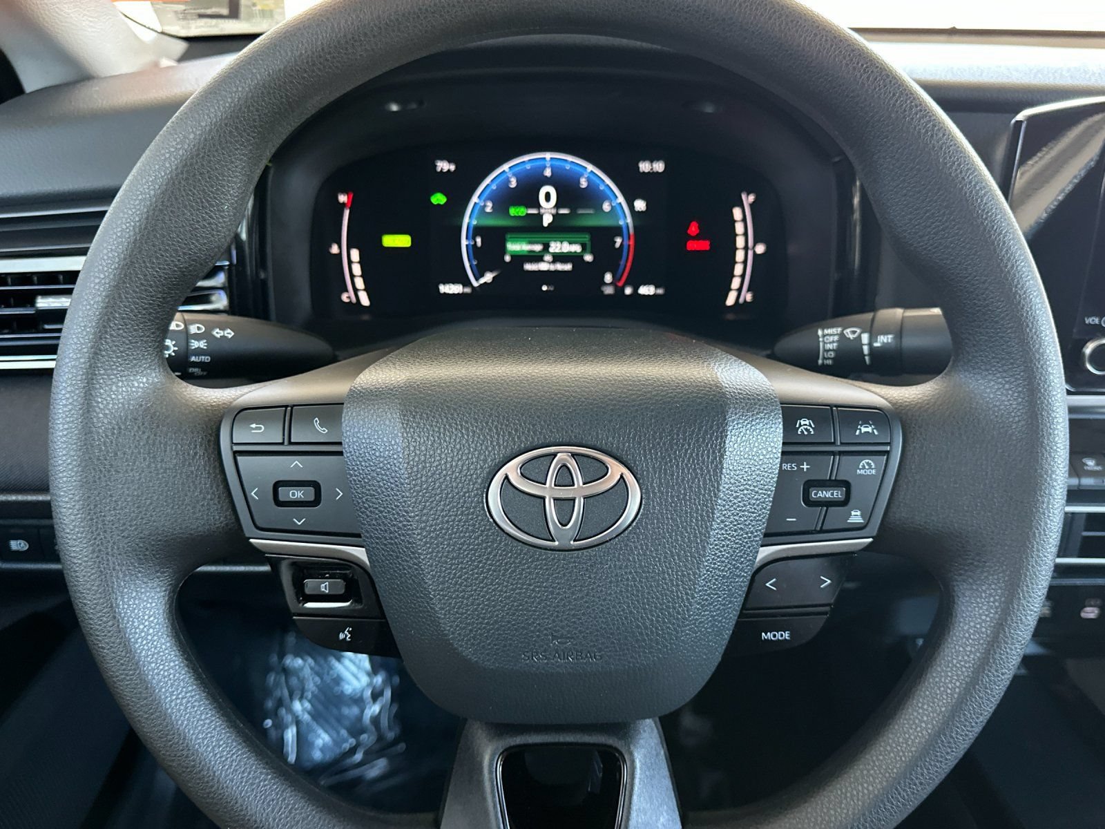 Used 2026 Toyota Camry LE FWD image 20