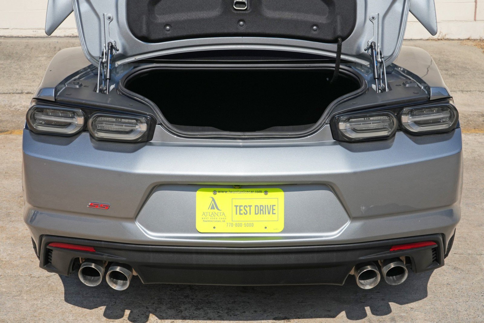 Used 2024 Chevrolet Camaro SS RWD image 9