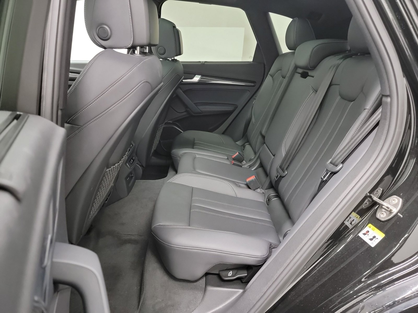 Used 2023 Audi SQ5 Premium Plus image 28